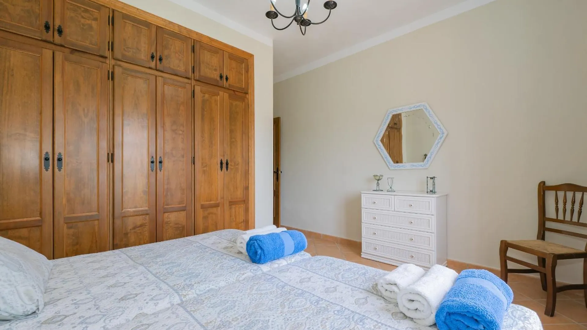 Cubo'S Casa Rural Yanza Alhaurin el Grande Holiday home
